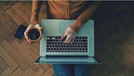 我本楚狂人 凤歌笑孔丘 我本楚狂人 凤歌笑孔丘